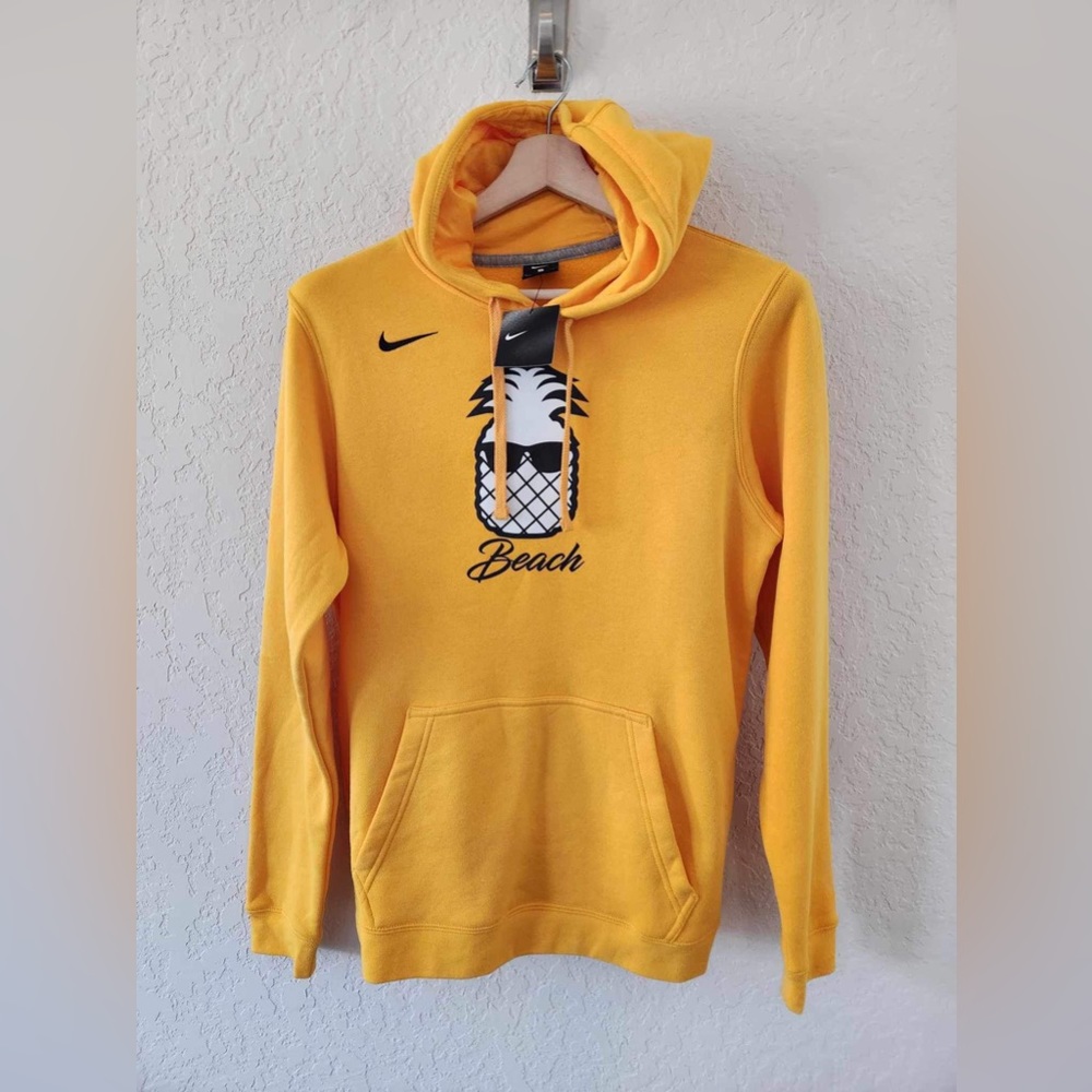 Nike Pineapple New with Tags Yellow Hoodie Size Small